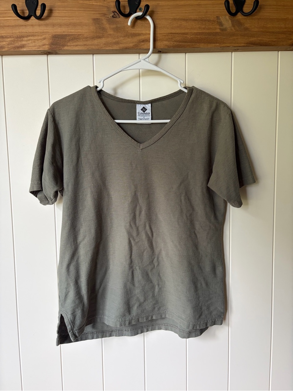 Vintage Cotton Columbia Women’s Tee Ribbed Sage Green Size S Hiking Gorpcore